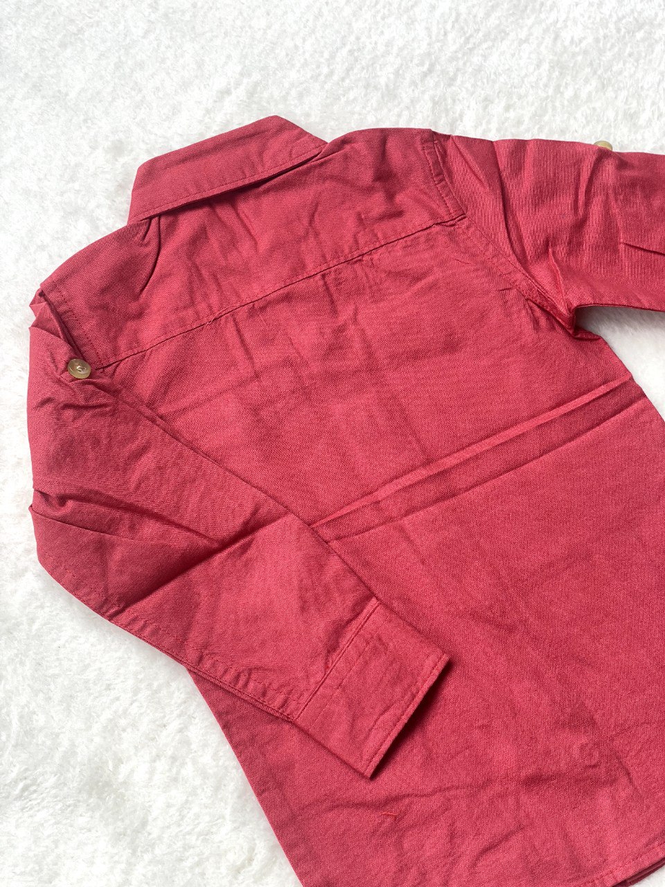 Red full sleeve shirt